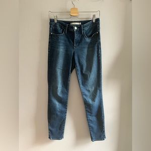Sz 6 Athleta Skulptek skinny Jean